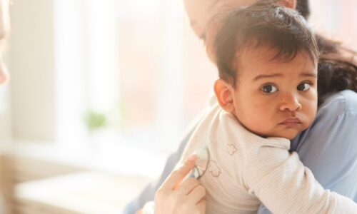 Préparer et accompagner votre enfant à travers la circoncision : Guide pour les parents